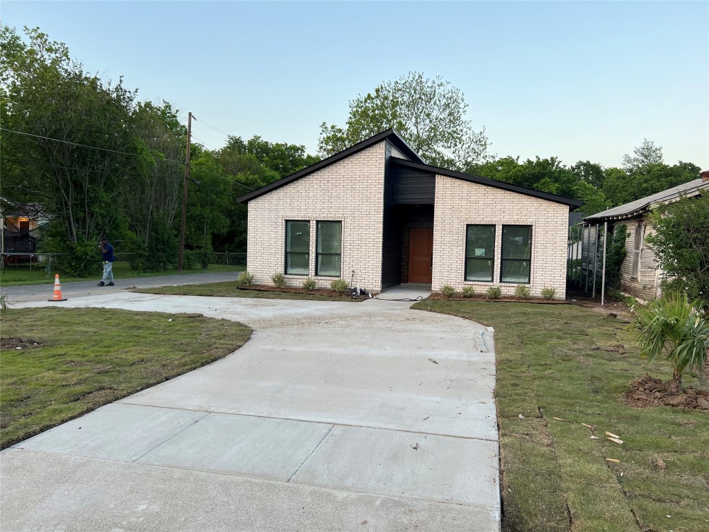 421 N 5th Street Corsicana TX 75110
