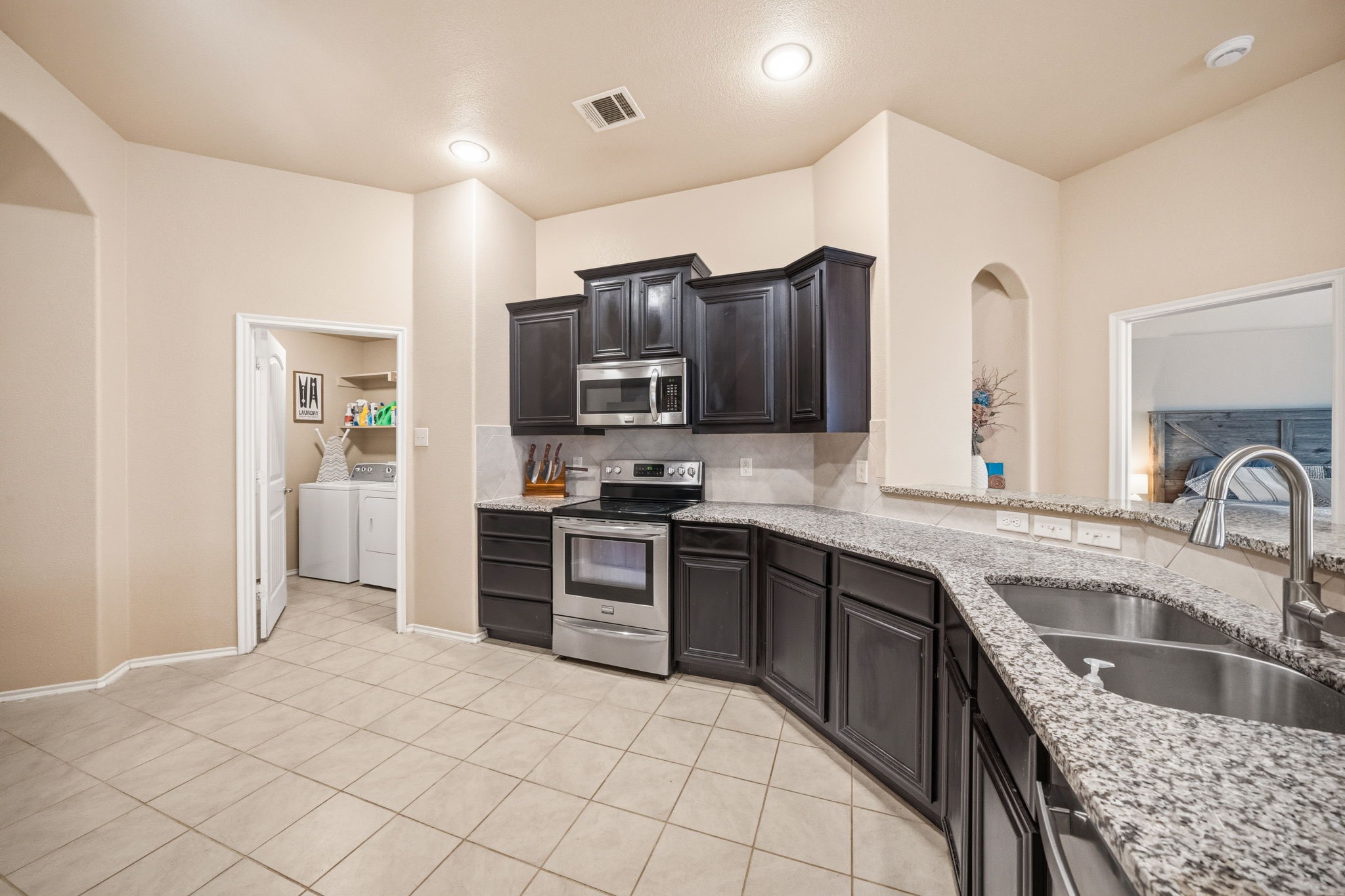112 Sumac Drive Waxahachie TX 75165