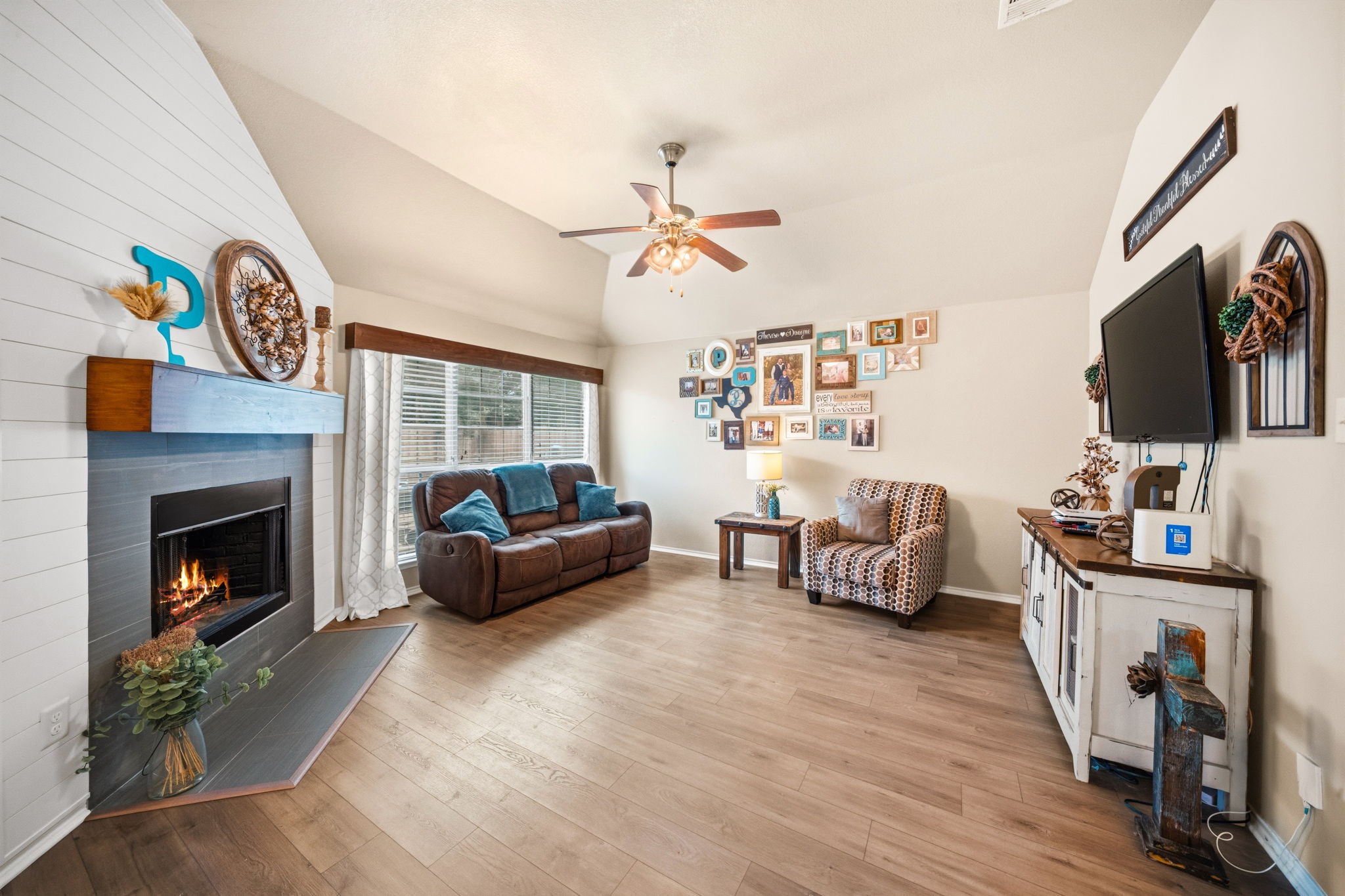 112 Sumac Drive Waxahachie TX 75165
