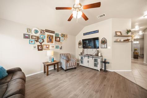 112 Sumac Drive Waxahachie TX 75165