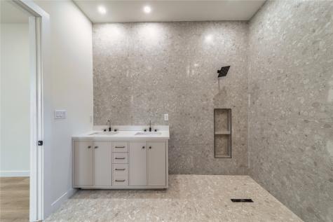 438 Bonnie View Road Dallas TX 75203