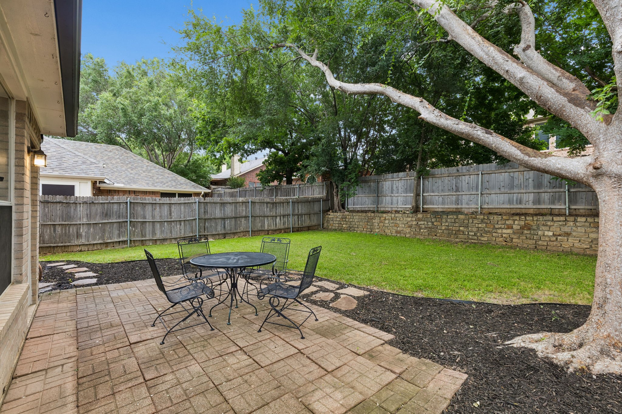2128 Clubside Drive Corinth TX 76210