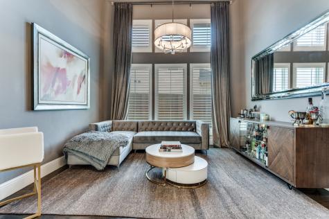 647 Fountainview Drive Irving TX 75039