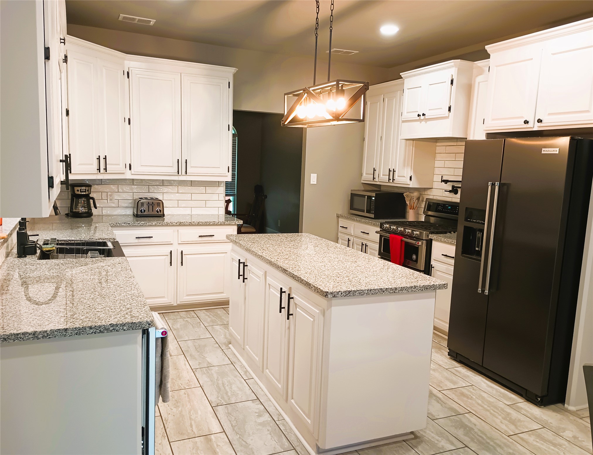 231 An County Road 2105 Palestine TX 75801