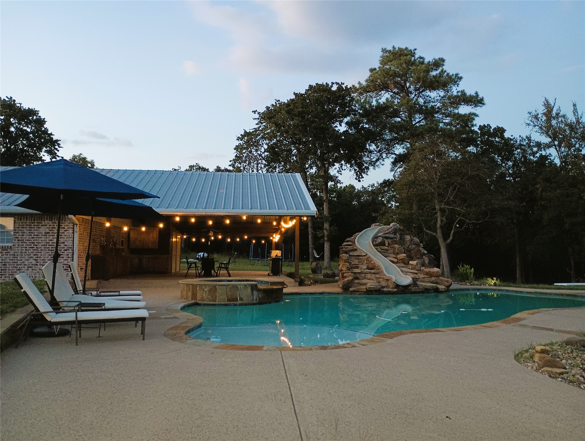 231 An County Road 2105 Palestine TX 75801