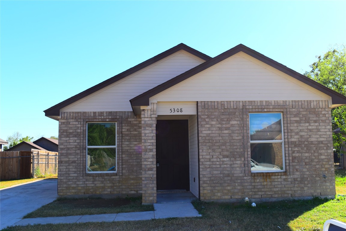 5308 Carol Avenue Fort Worth TX 76105