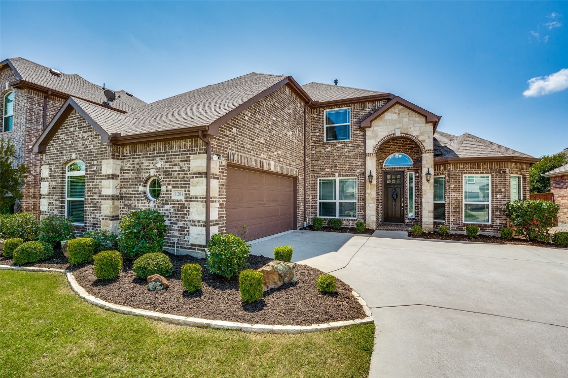 1204 Summer Lane Mckinney TX 75071