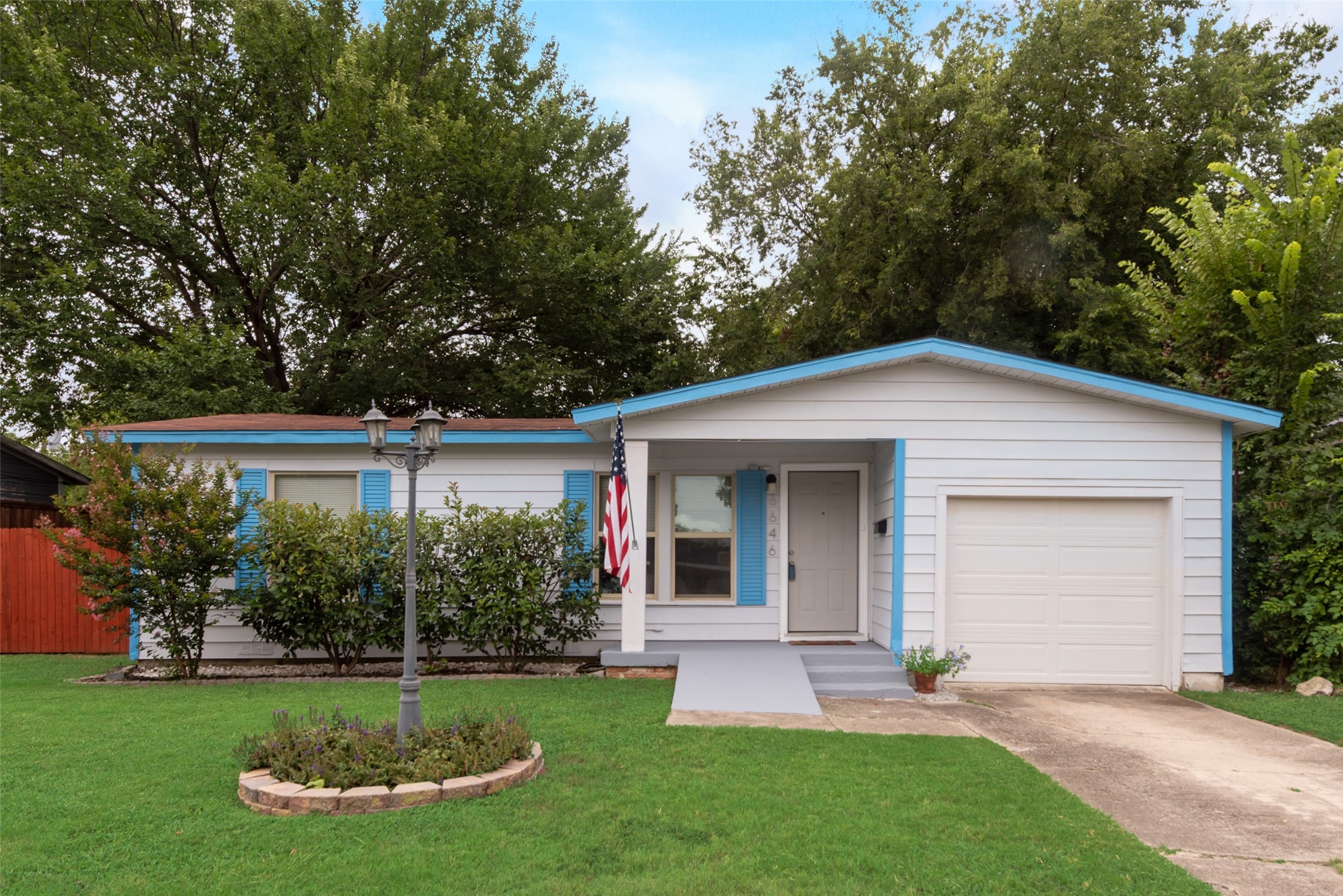 6646 Marie Street North Richland Hills TX 76180