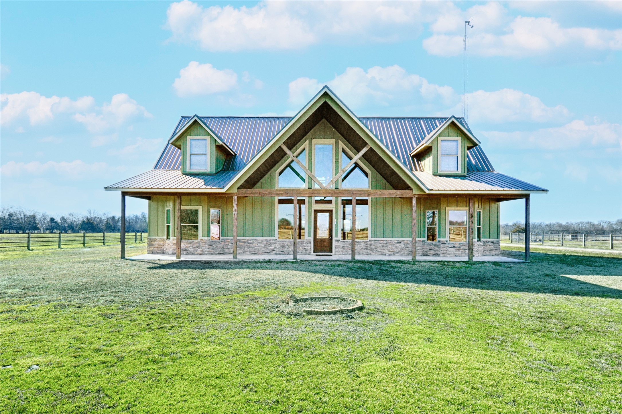 1634 Fm 1529 N Cooper TX 75432