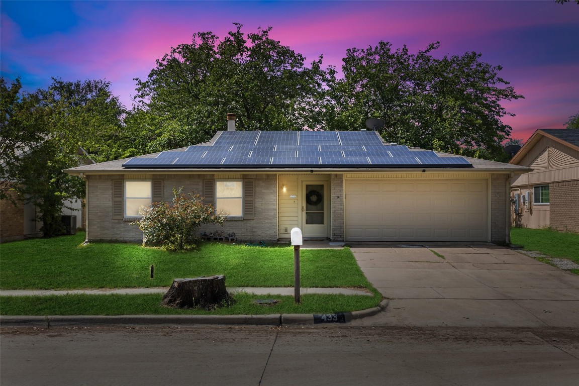 433 Lake Park Drive Grand Prairie TX 75052