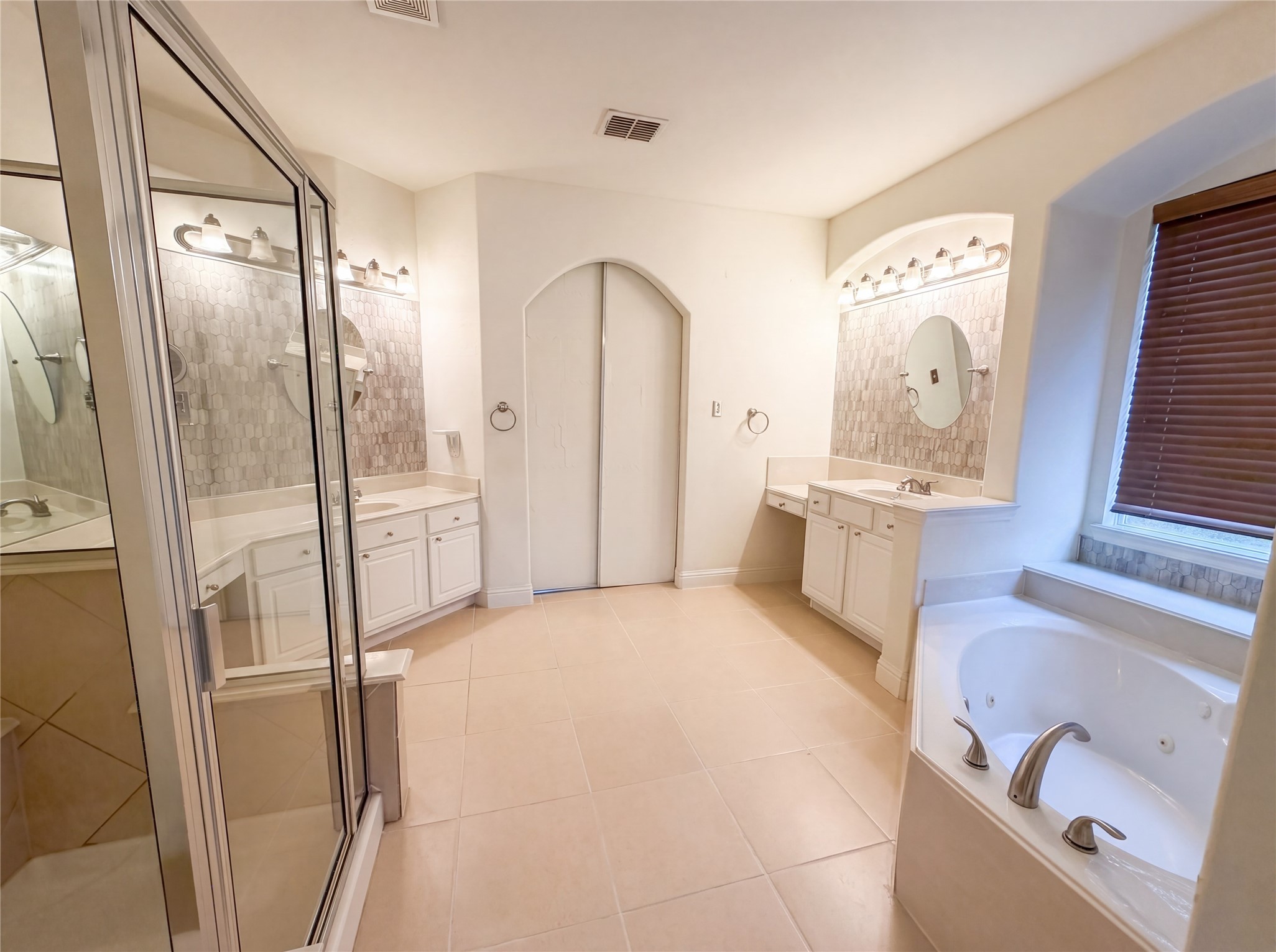 2446 Chesterfield Road Garland TX 75043