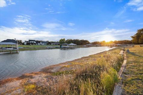 1532 Laguna N Pelican Bay TX 76020