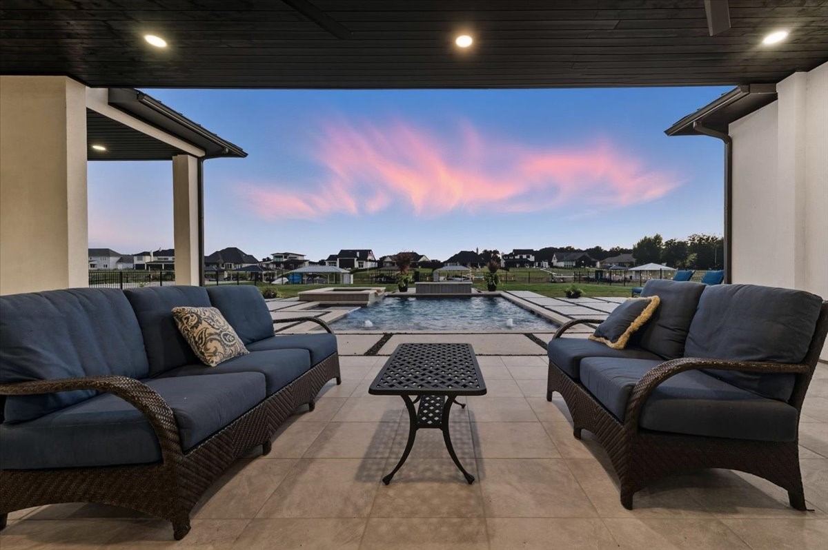1532 Laguna N Pelican Bay TX 76020