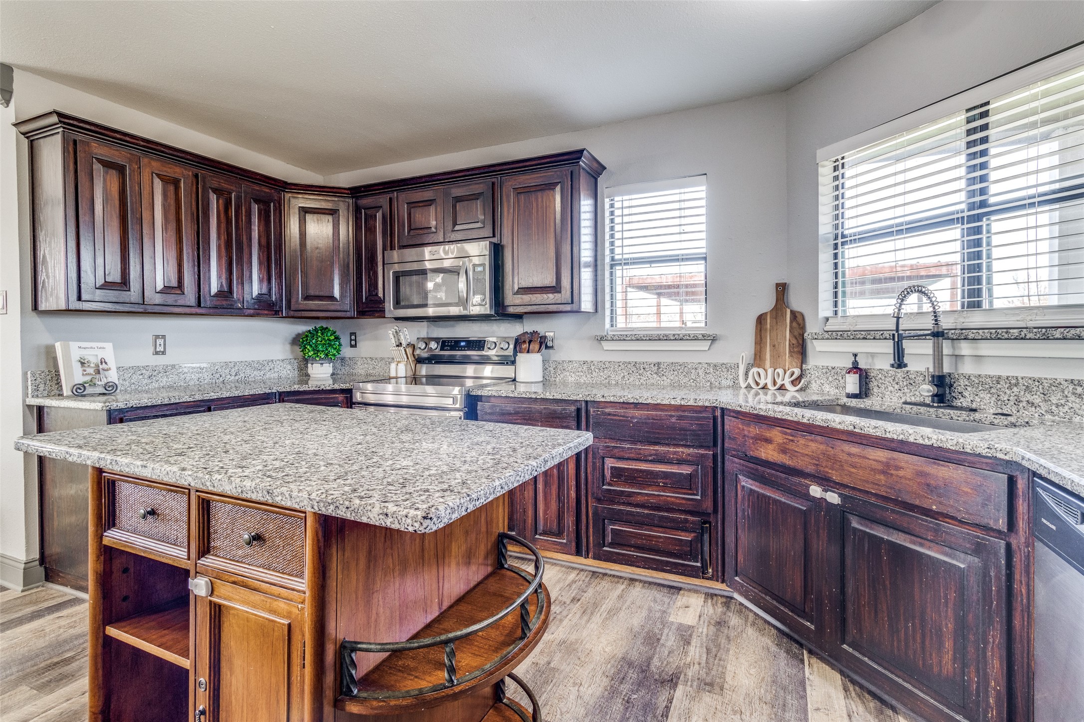 115 Woodard Lane Sherman TX 75090