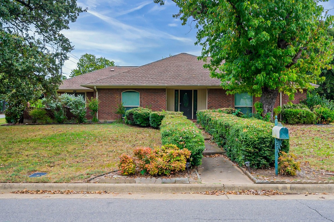 7924 Londonderry Drive North Richland Hills TX 76182