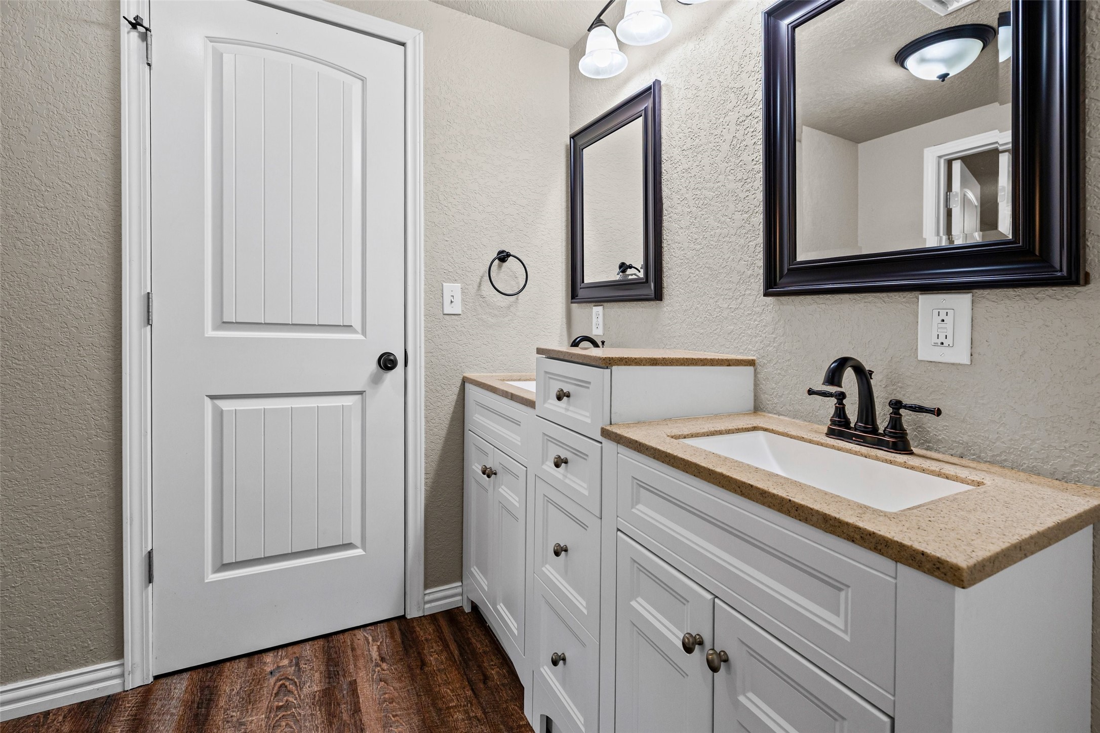 801 W Park Avenue Weatherford TX 76086