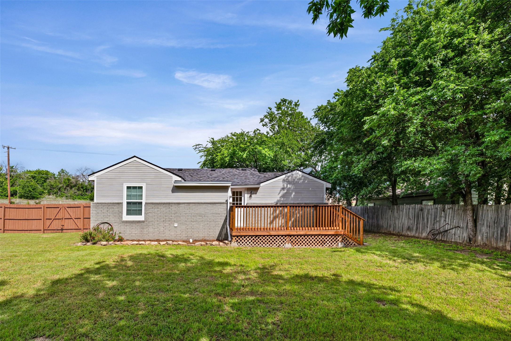 801 W Park Avenue Weatherford TX 76086