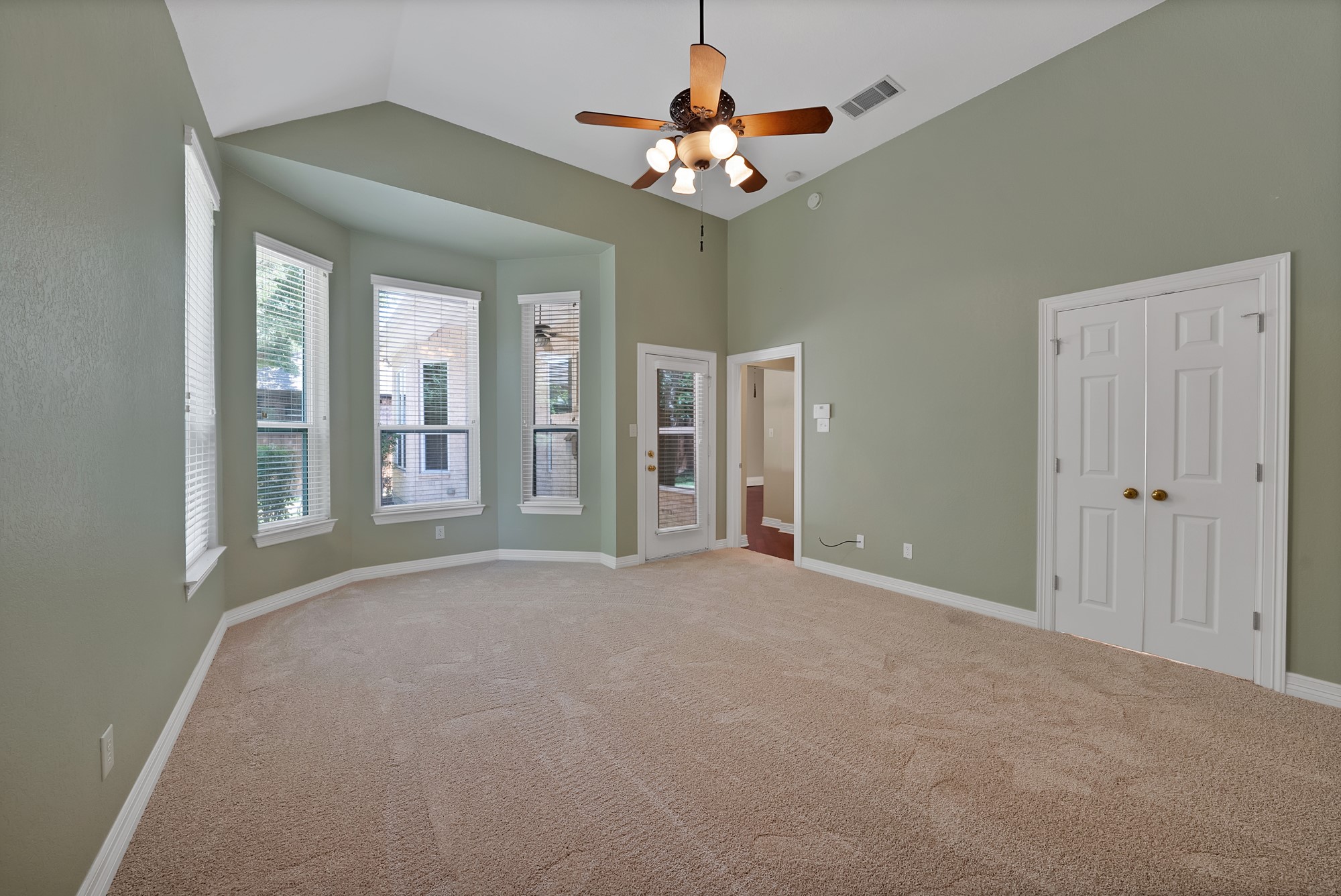 6619 Shelton Home Court Arlington TX 76017