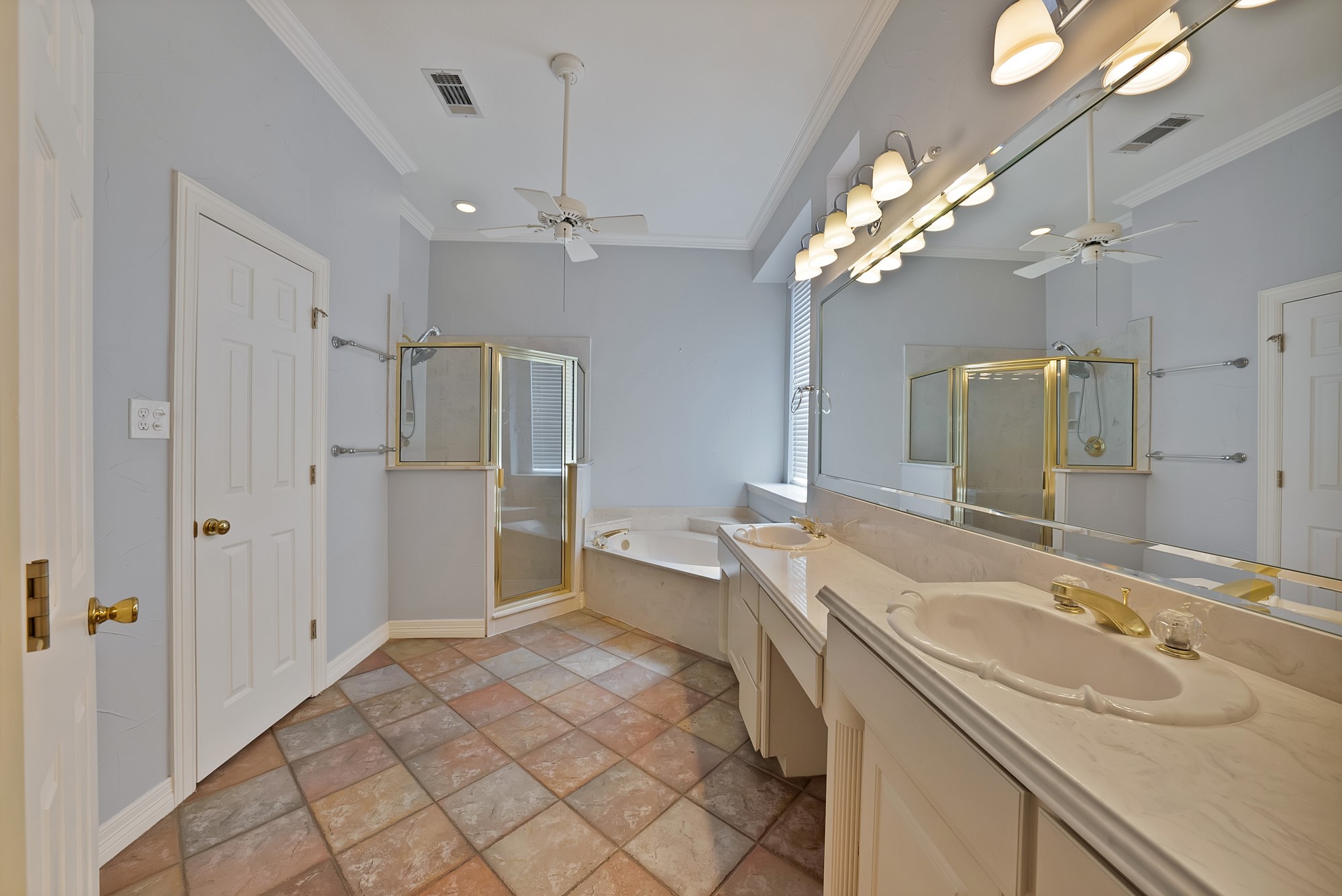 6619 Shelton Home Court Arlington TX 76017