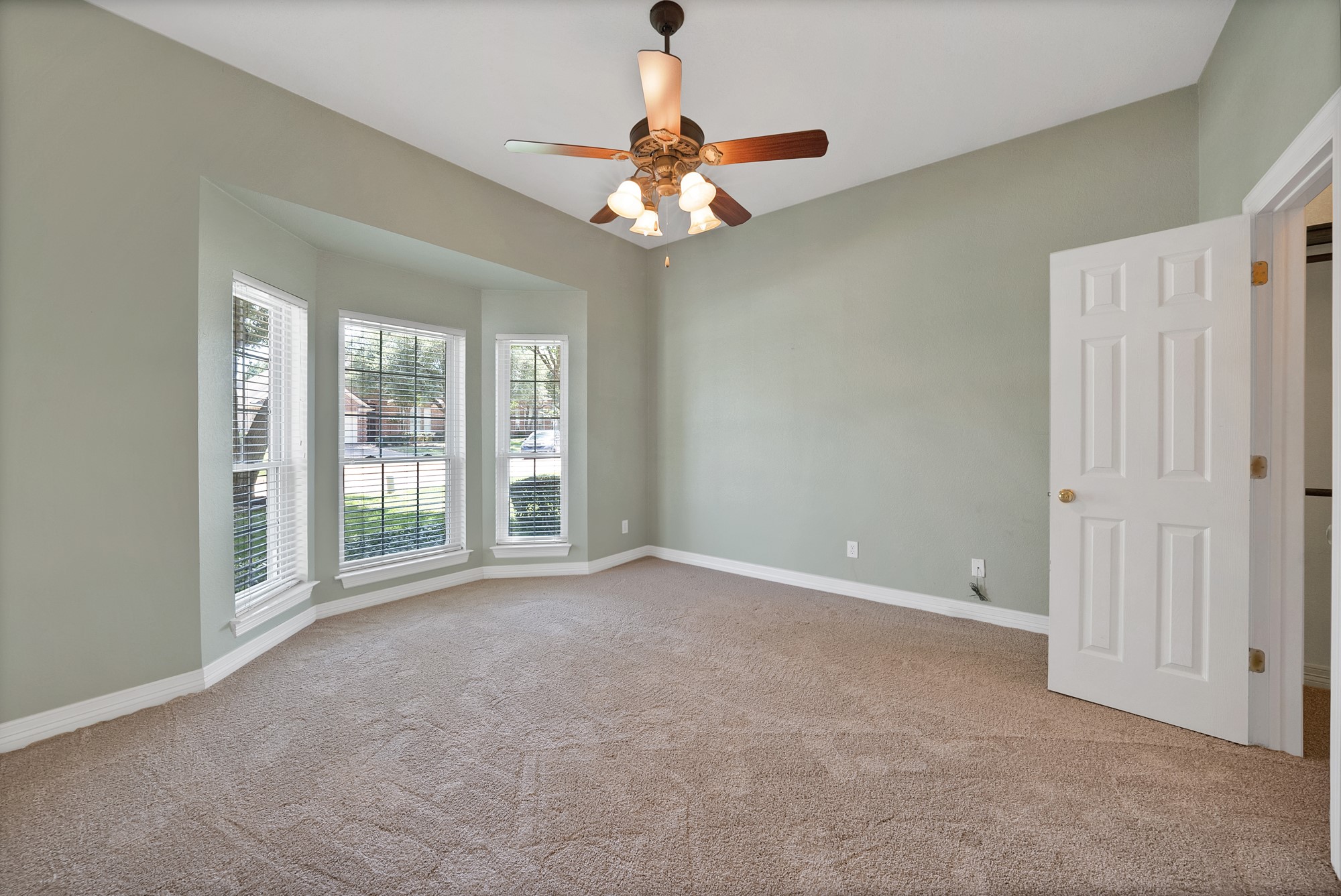 6619 Shelton Home Court Arlington TX 76017