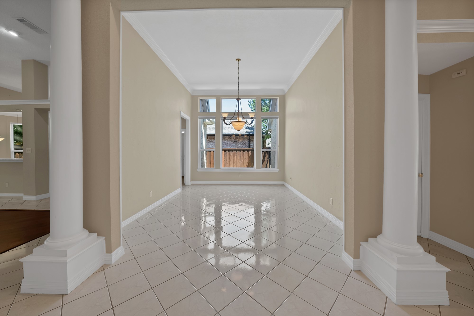 6619 Shelton Home Court Arlington TX 76017