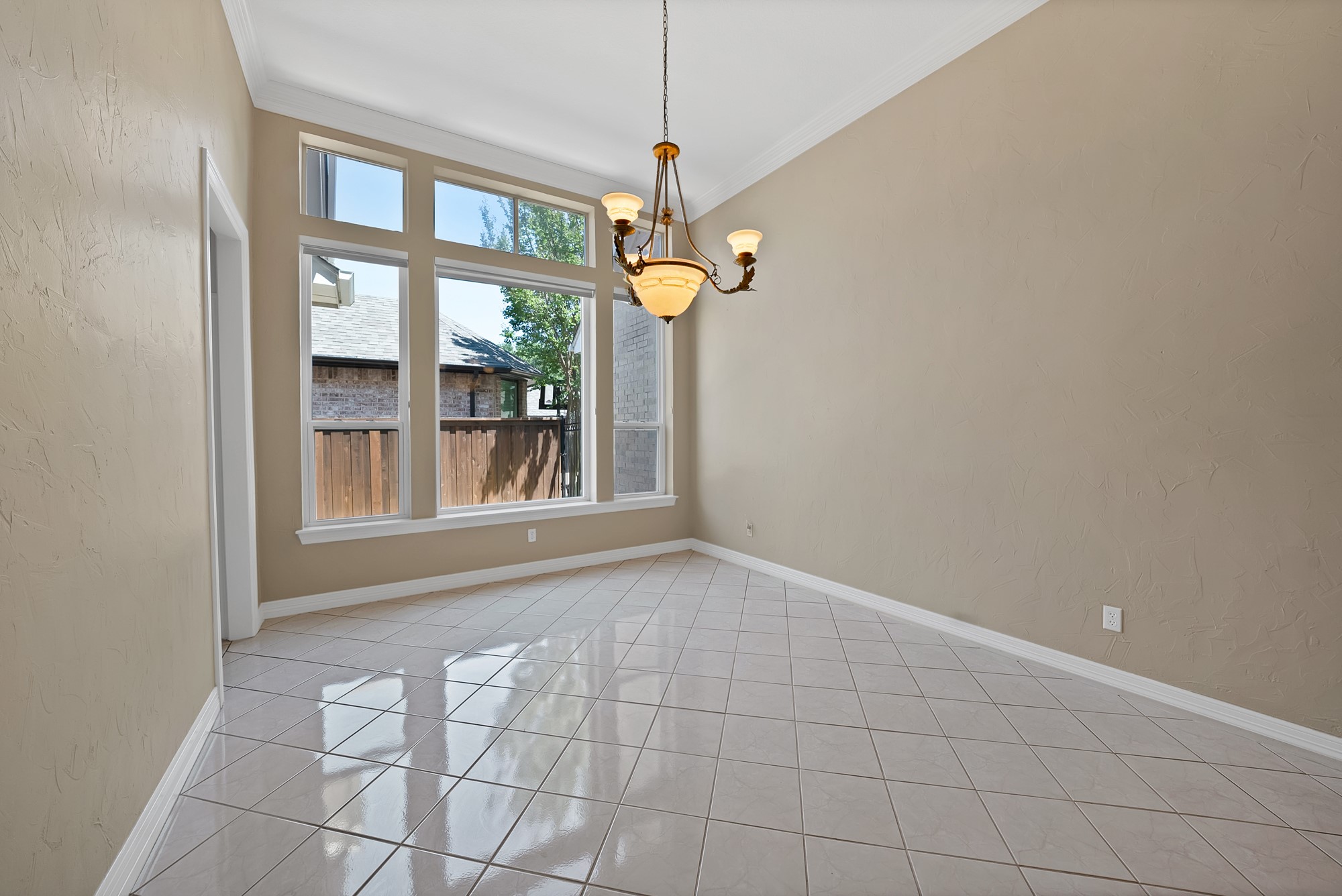 6619 Shelton Home Court Arlington TX 76017