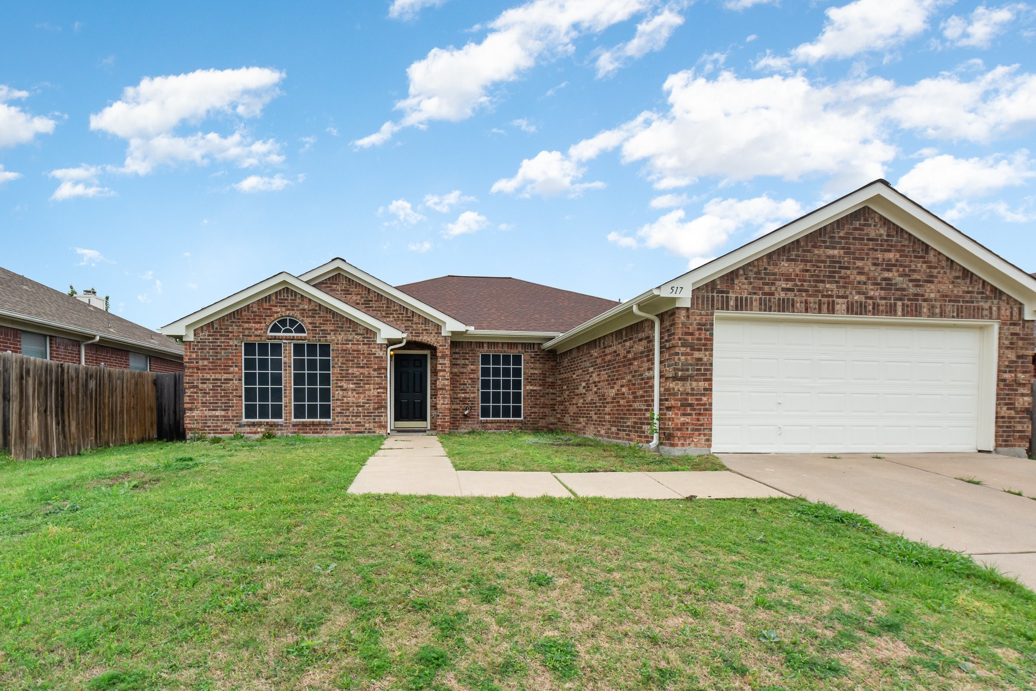 517 Fossil Lake Court Arlington TX 76002