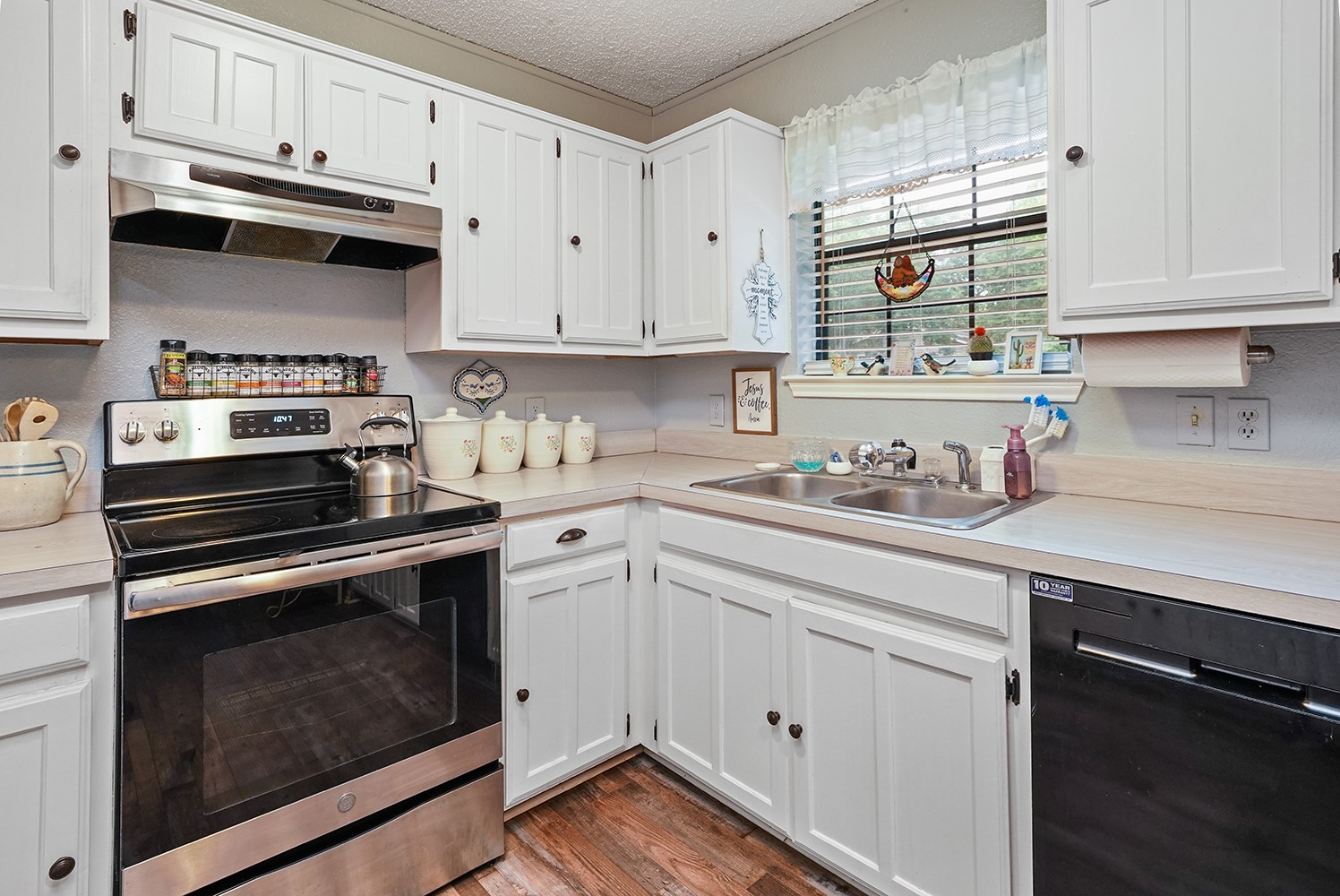 306 Wilson Street Lake Dallas TX 75065