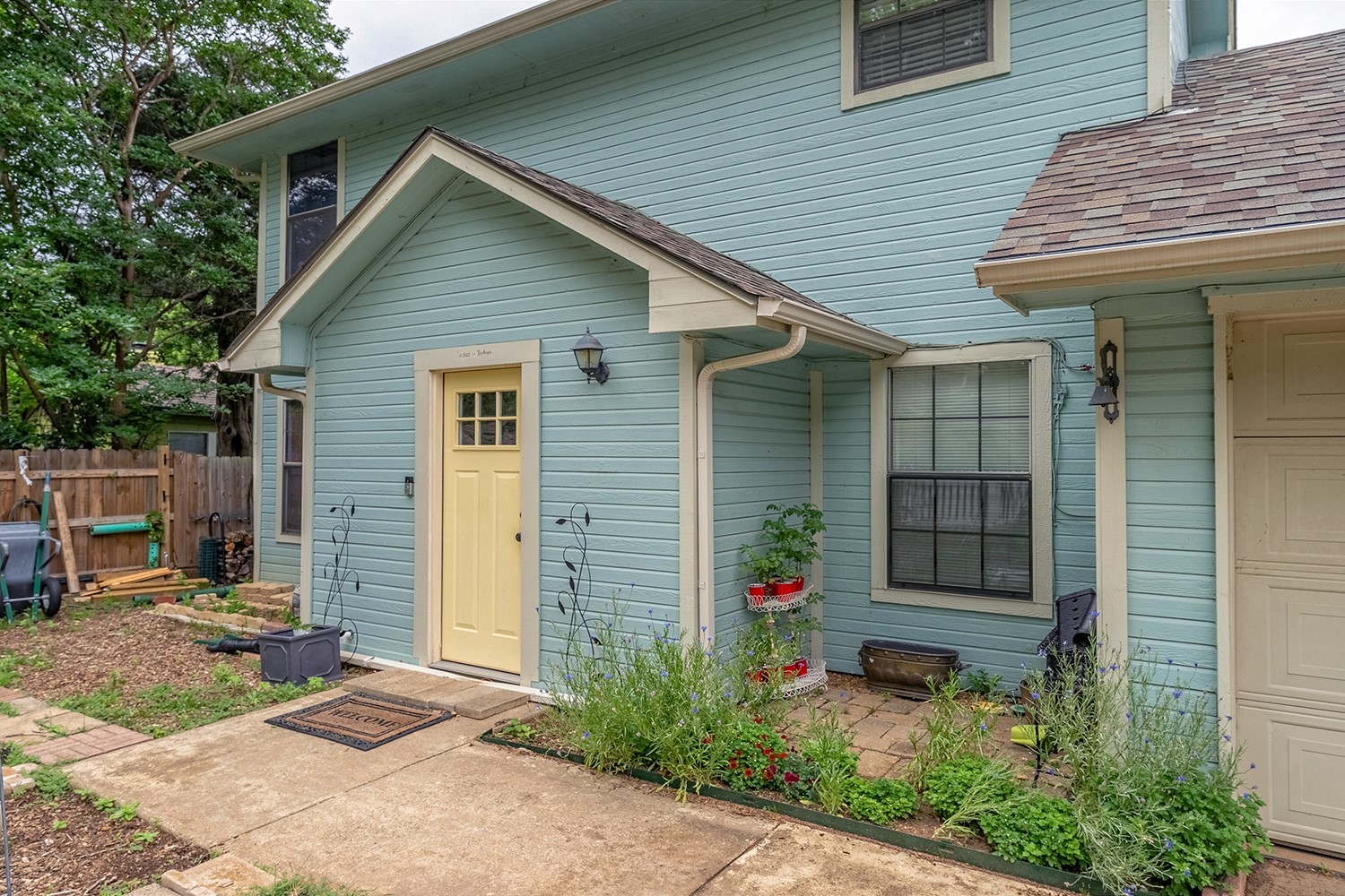 306 Wilson Street Lake Dallas TX 75065