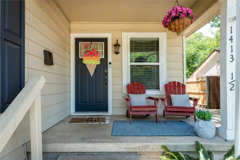 1413 1/2 N Bradley Street Mckinney TX 75069