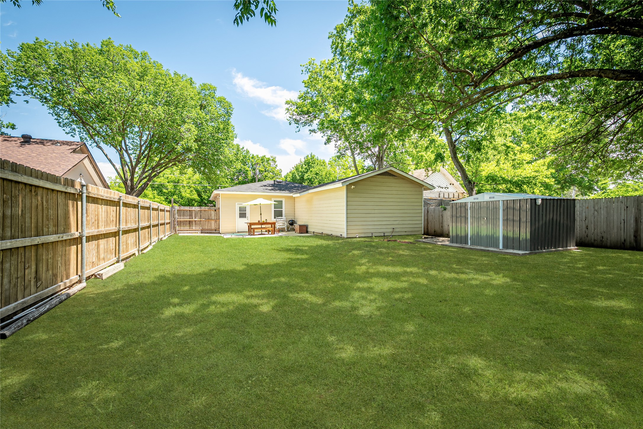 1413 1/2 N Bradley Street Mckinney TX 75069