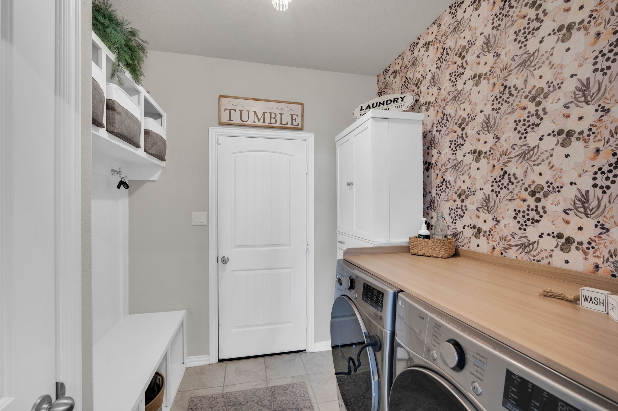 712 Ascot Court Ennis TX 75119