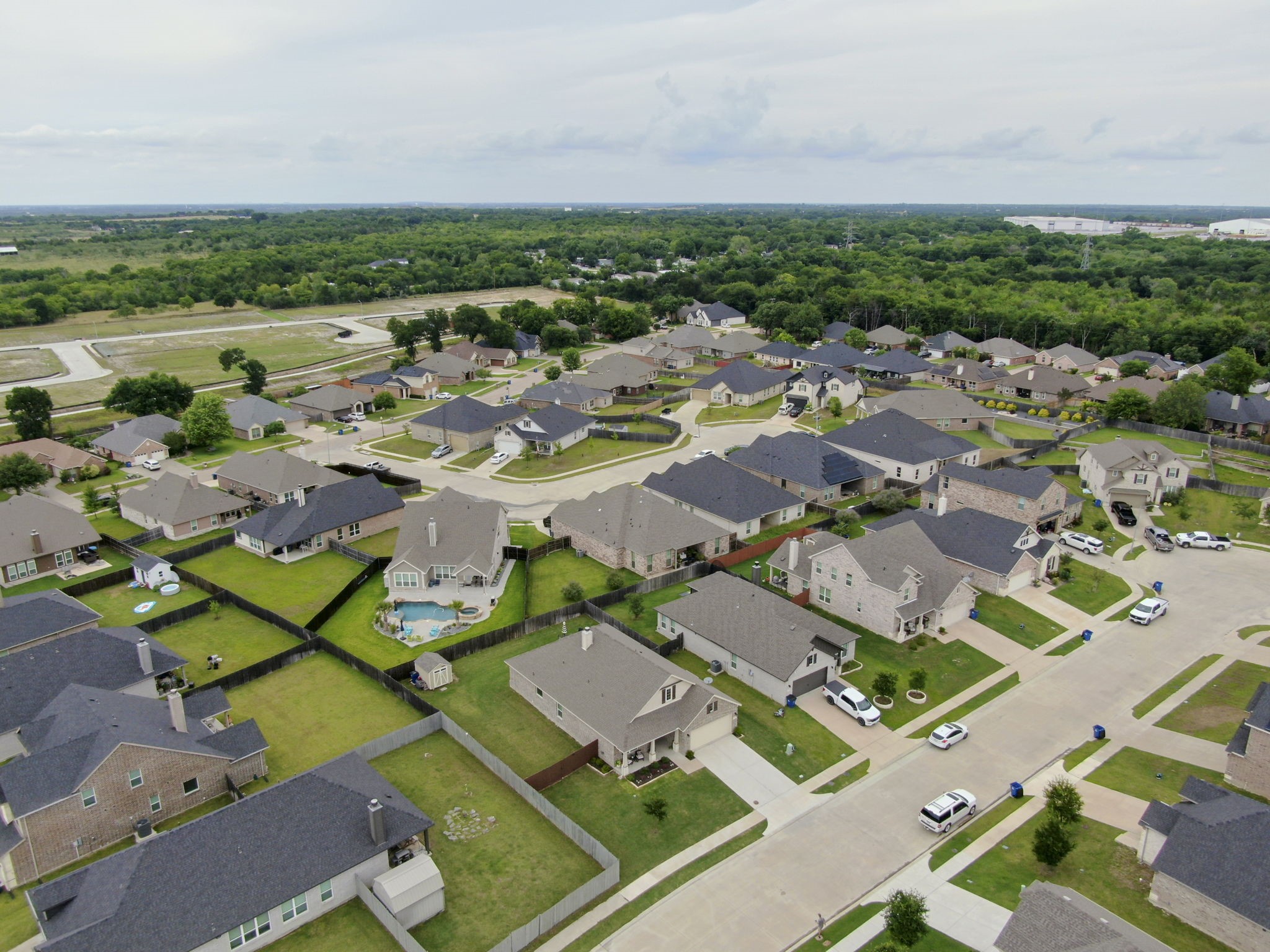 712 Ascot Court Ennis TX 75119