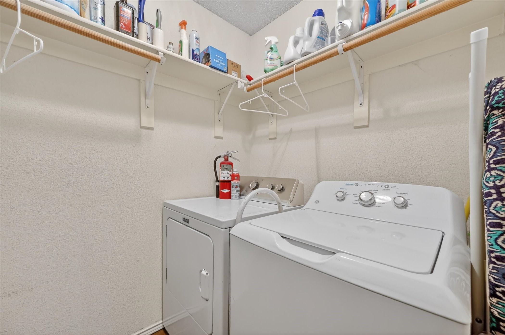 582 Tanglewood Drive Burleson TX 76028