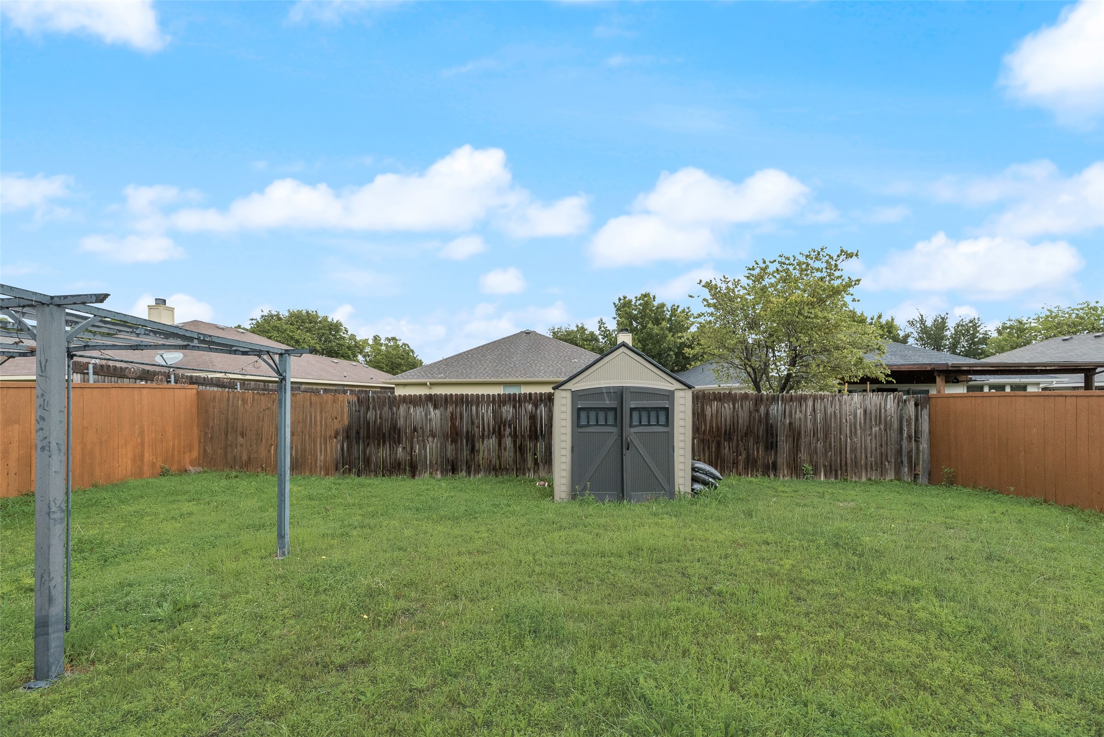 4004 Red Rock Drive Heartland TX 75126