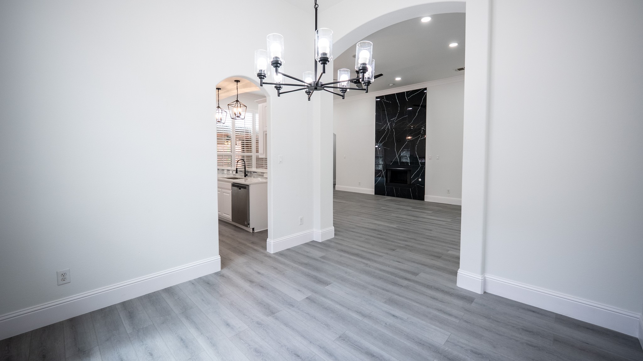 1810 Winterberry Trail Garland TX 75040