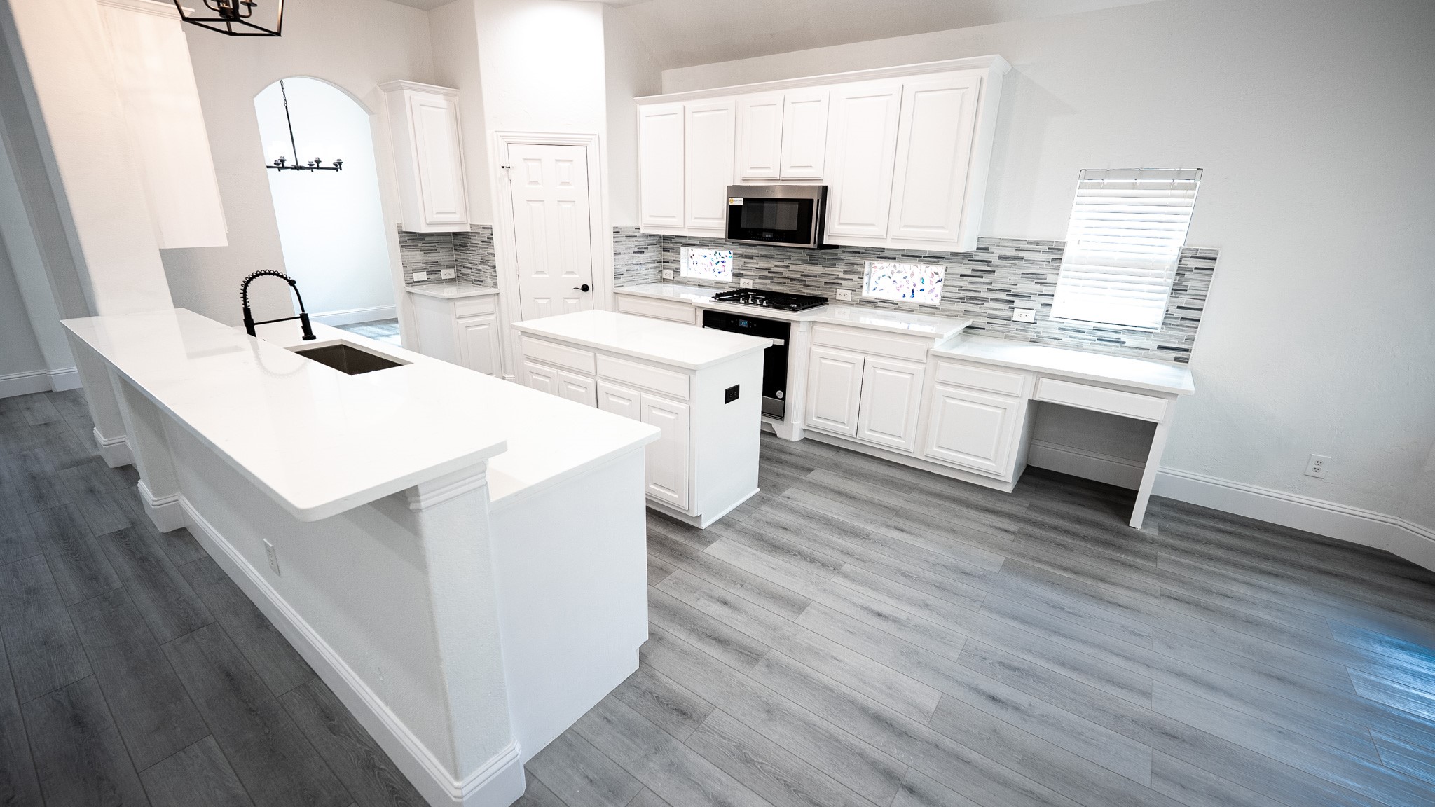 1810 Winterberry Trail Garland TX 75040