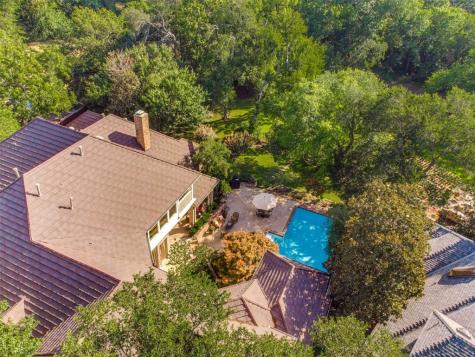 5427 Edgehollow Place Dallas TX 75287