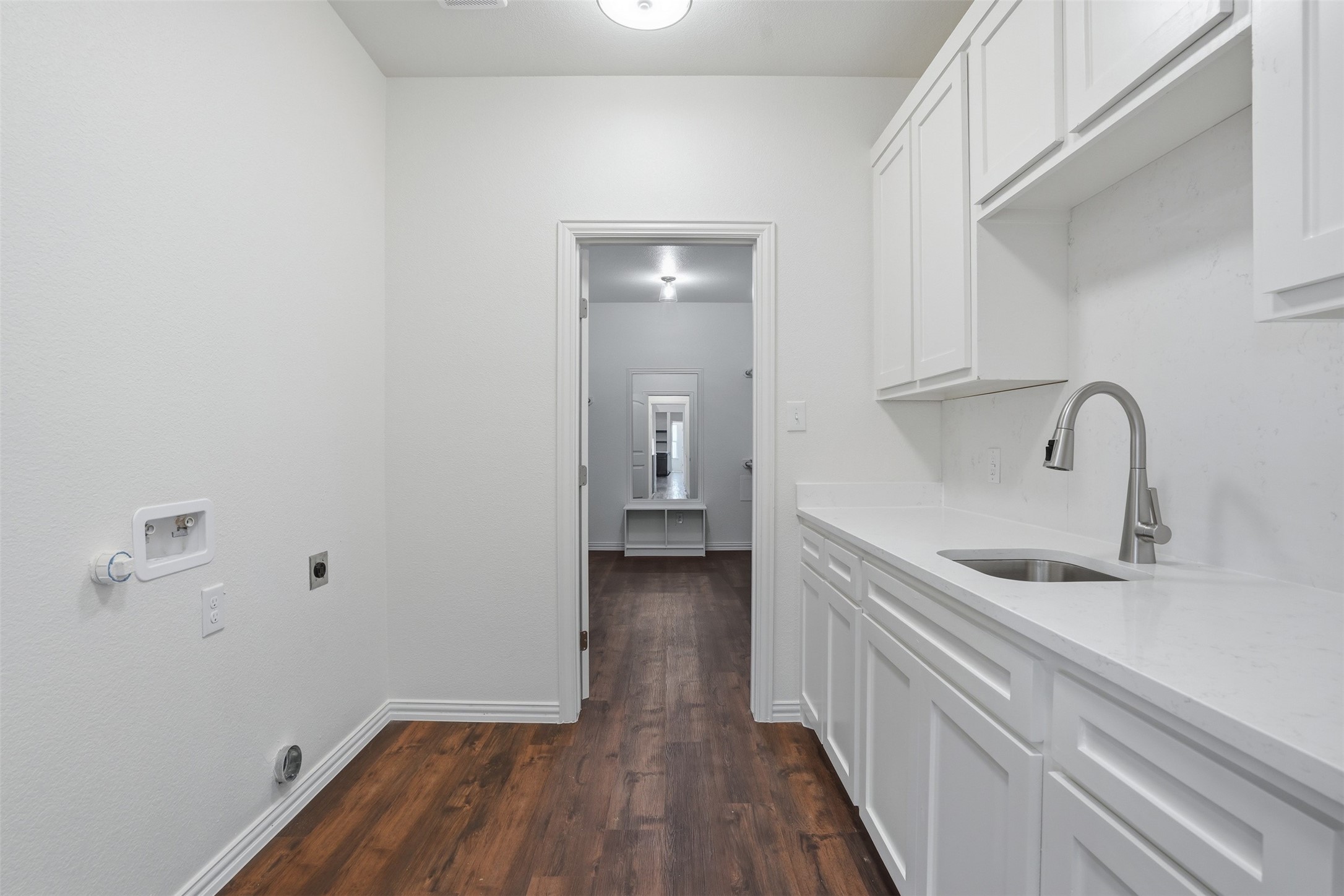 6720 County Road 302 Grandview TX 76050