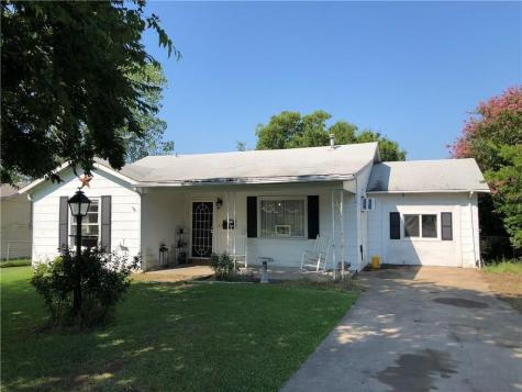 1409 Wolfe City Drive Greenville TX 75401