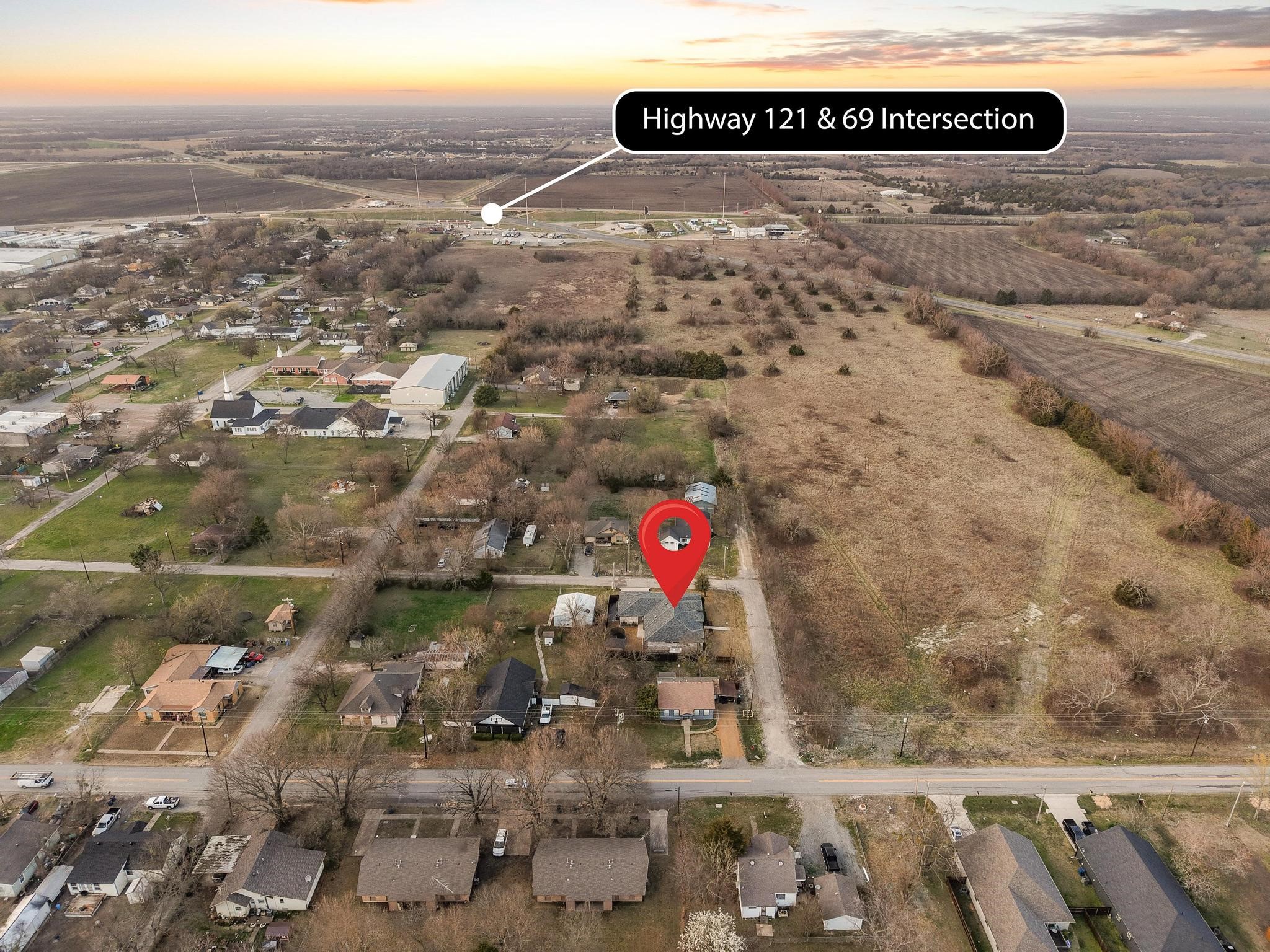 104 N 4th Street Trenton TX 75490