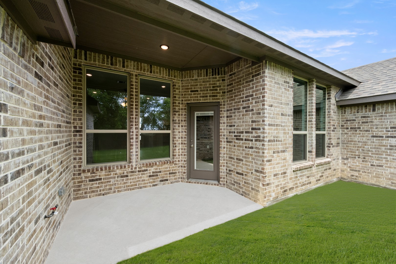 1076 Foxtail Drive Justin TX 76247