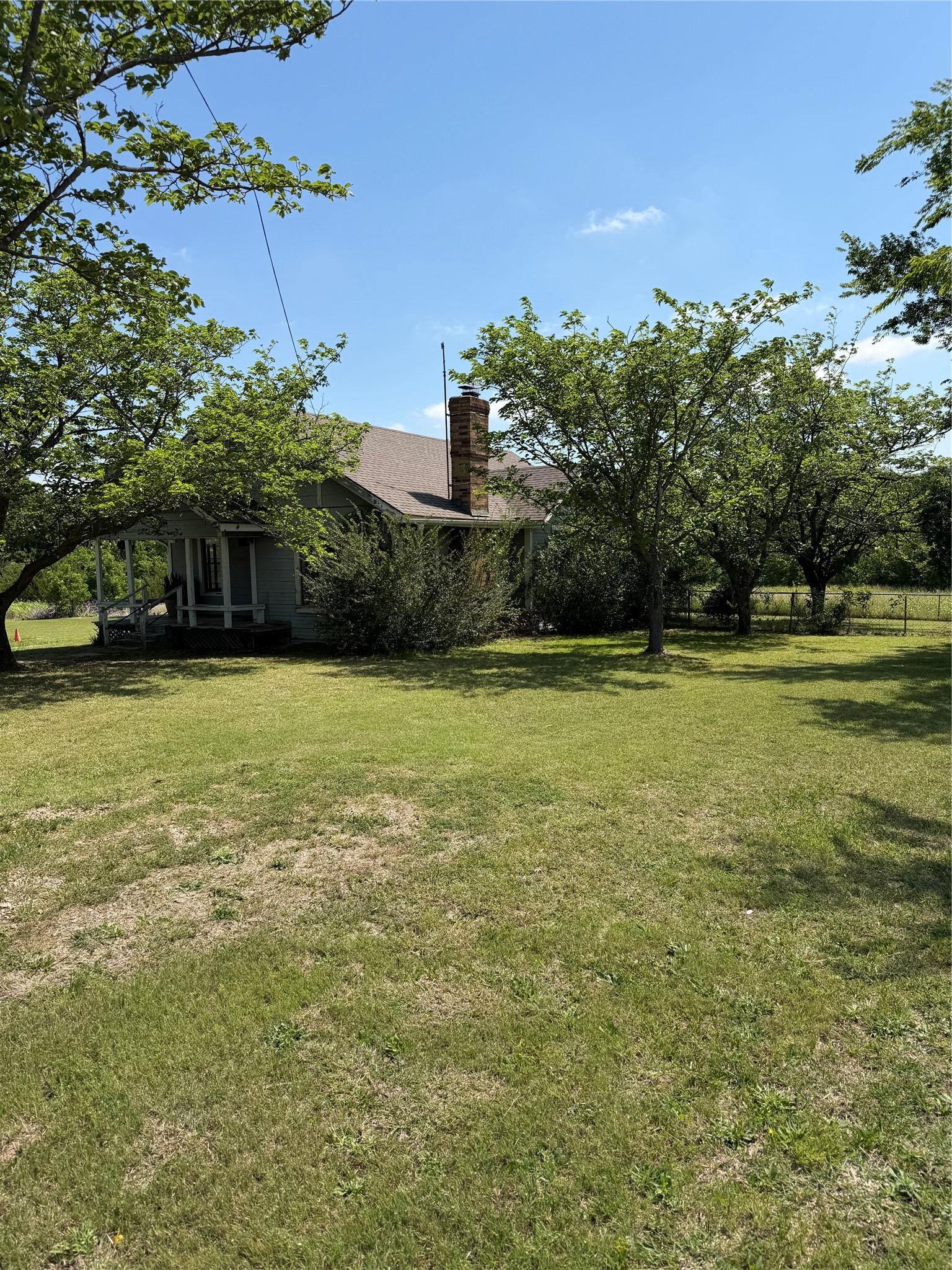 8041 State Highway 11 Sherman TX 75090