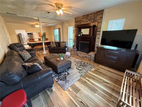 8041 State Highway 11 Sherman TX 75090