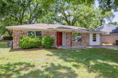 501 N Main Street Aubrey TX 76227