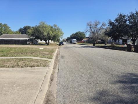 630 E B Avenue Kingsville TX 78363
