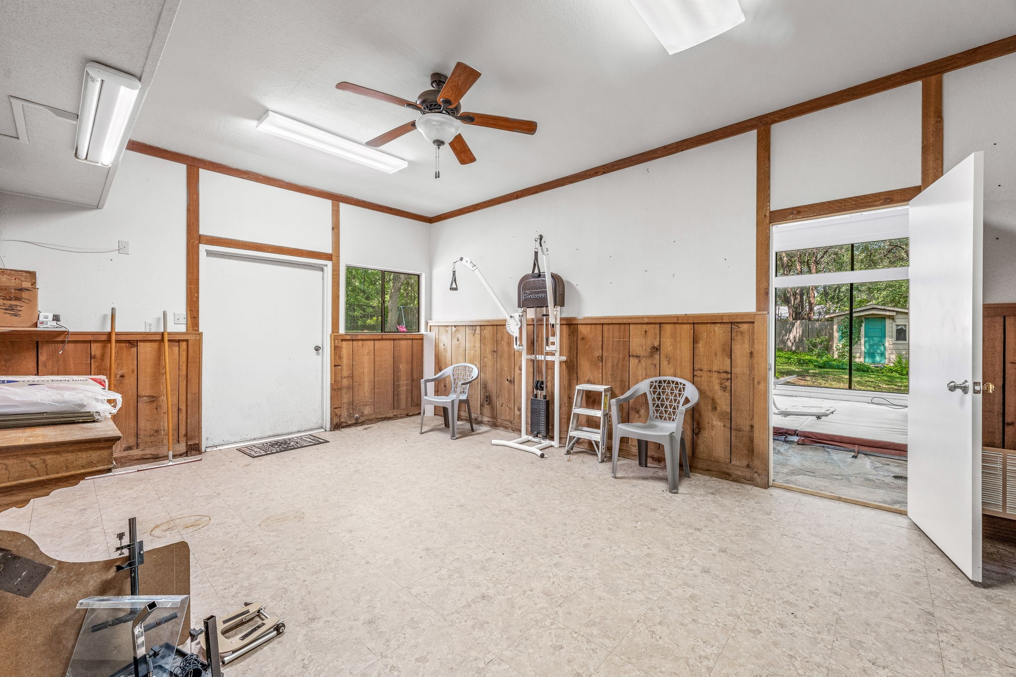 1222 Kentucky Graham TX 76450