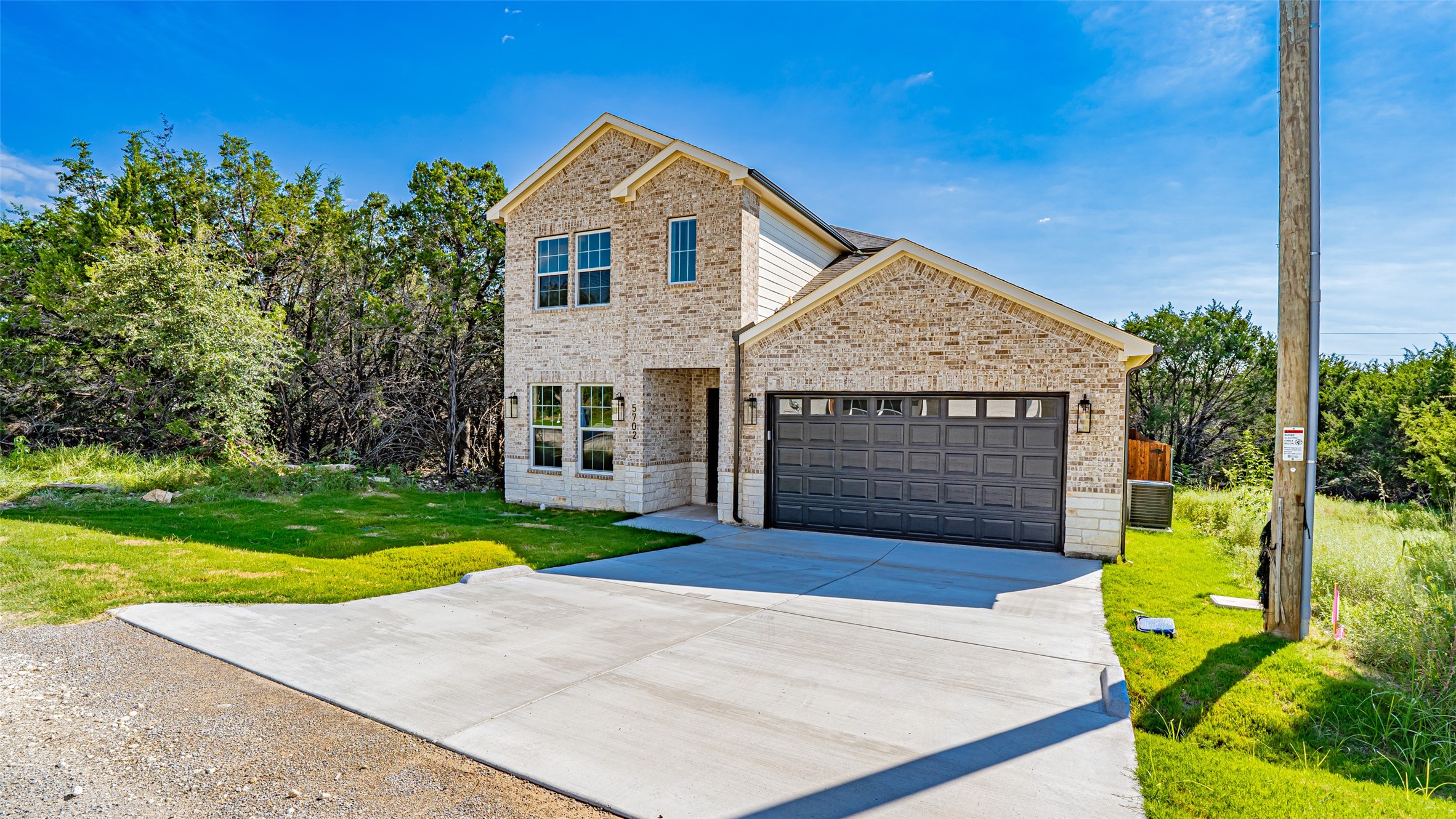 5702 Barkridge Drive Granbury TX 76048