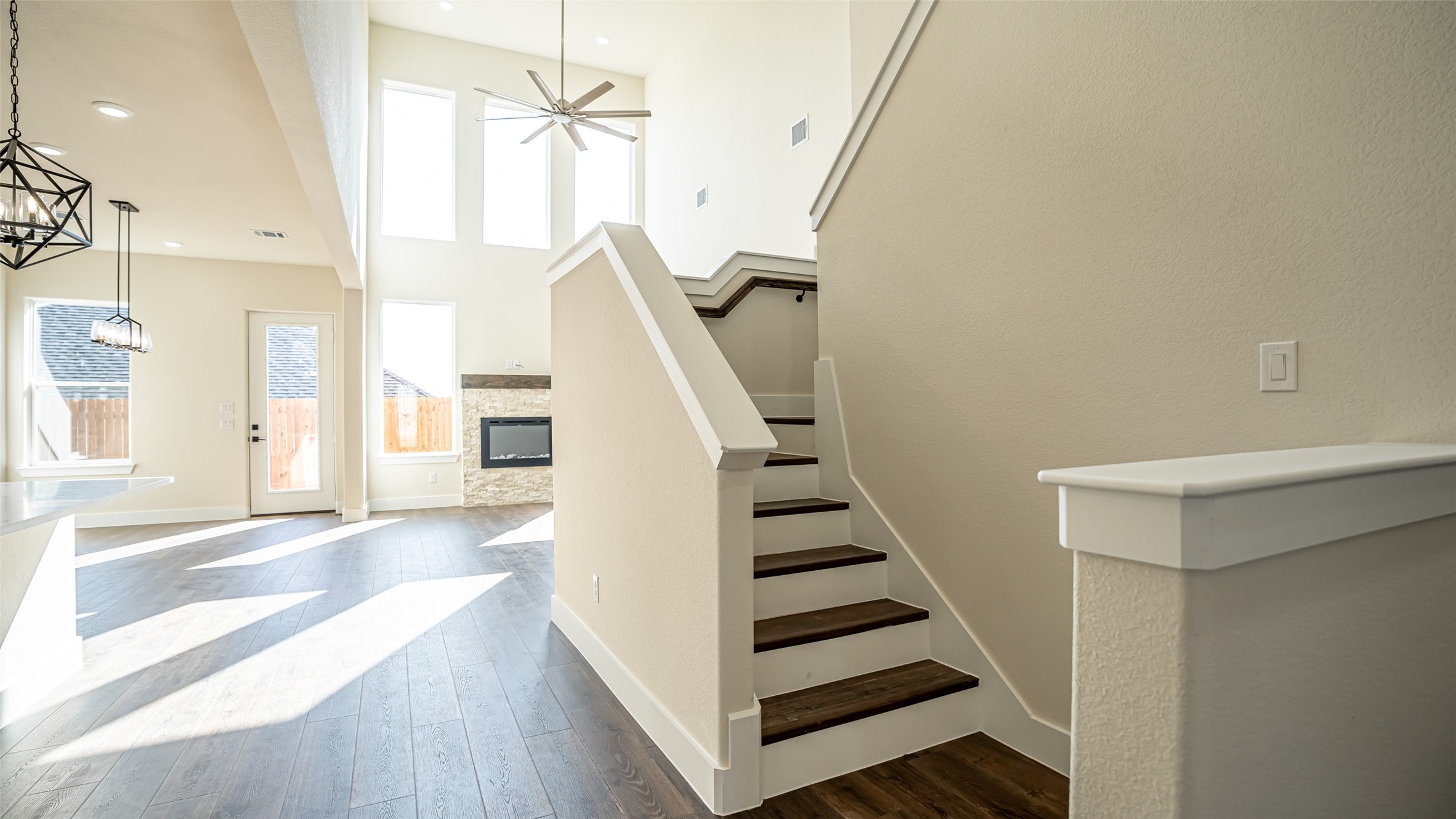 5702 Barkridge Drive Granbury TX 76048