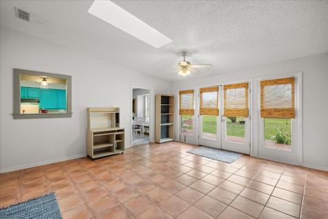 610 W First Street Hico TX 76457